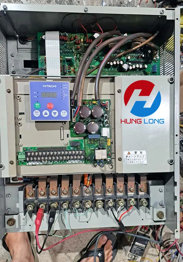 Sửa biến tần Hitachi js300 220v 37kw